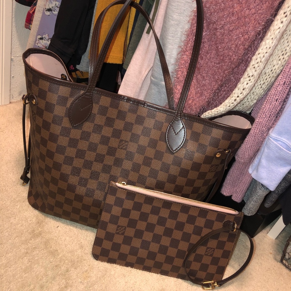 Louis Vuitton Neverfull MM